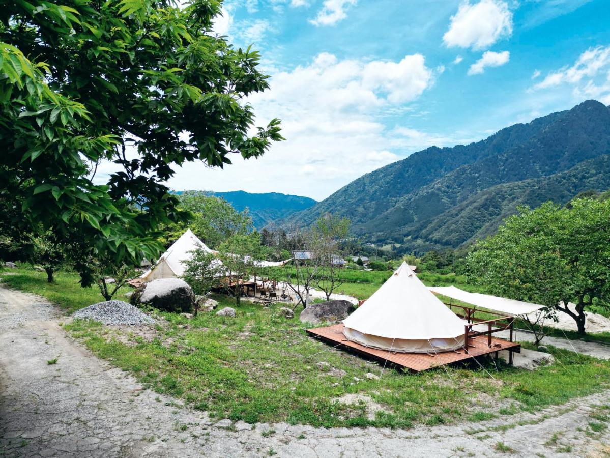 Ties Camp Ground Nagiso Hotell Exteriör bild