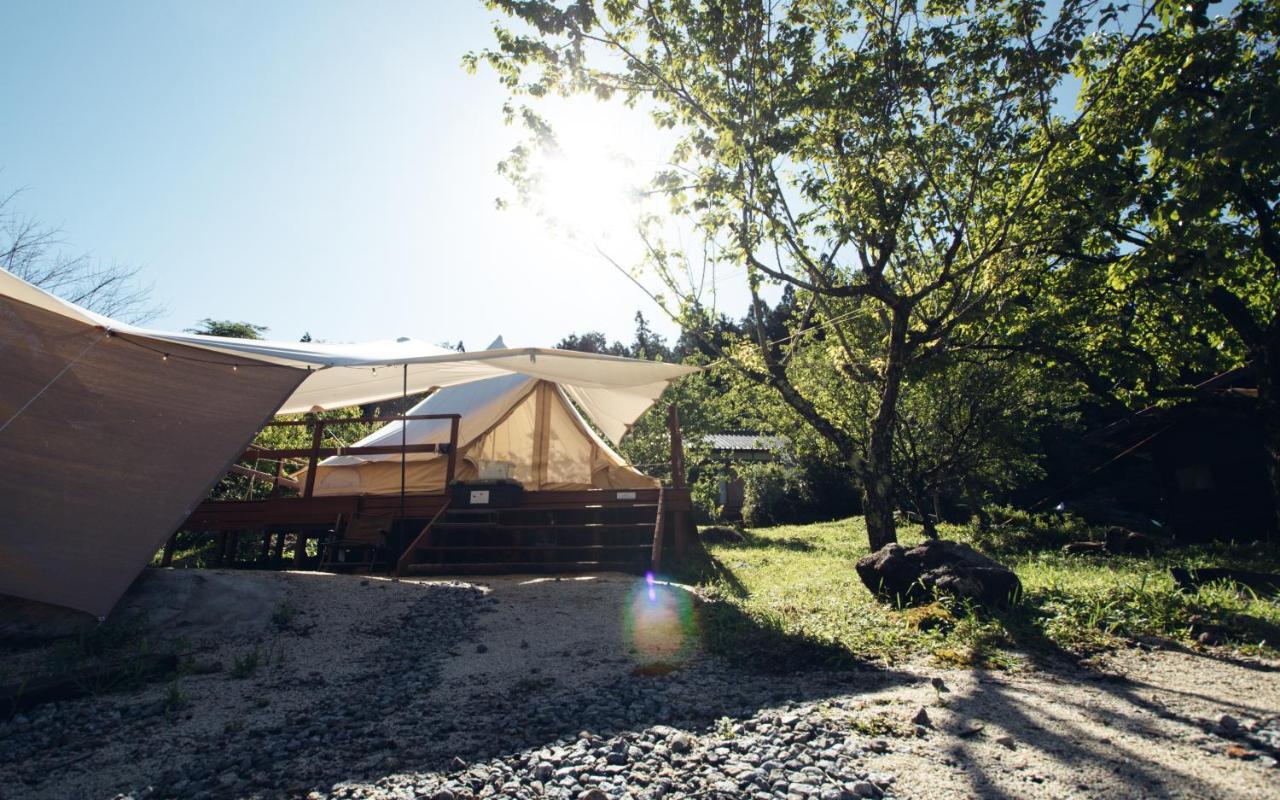 Ties Camp Ground Nagiso Hotell Exteriör bild